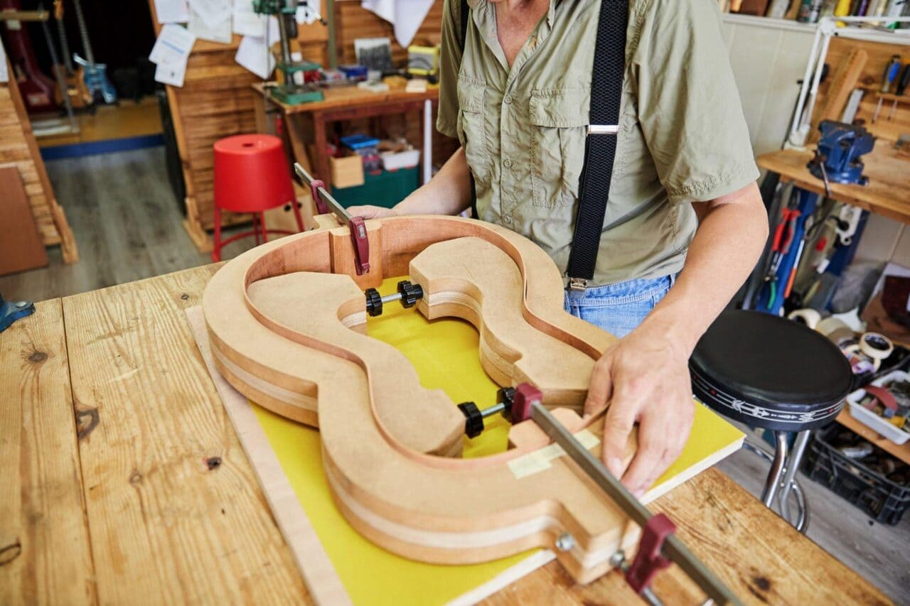 violin-luthier-1-scaled-pic