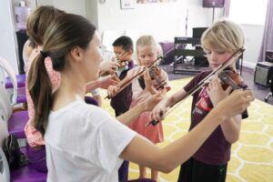 the-significant-role-of-a-dedicated-violin-teacher-blog-image